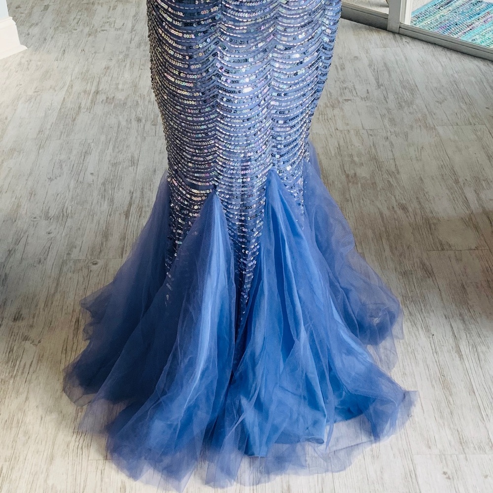 Tony Bowls Mermaid Dress - Picture 2 of 4